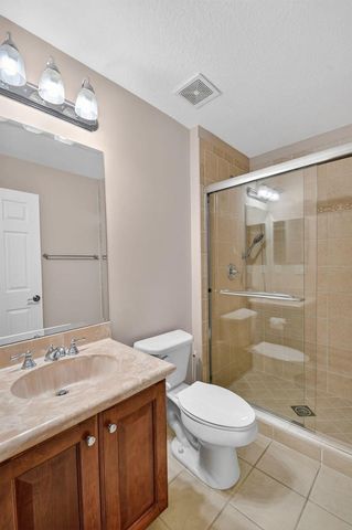 10247 Isle Wynd Court, Boynton Beach, FL 33437