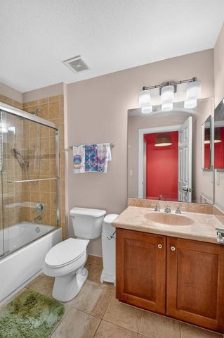 10247 Isle Wynd Court, Boynton Beach, FL 33437