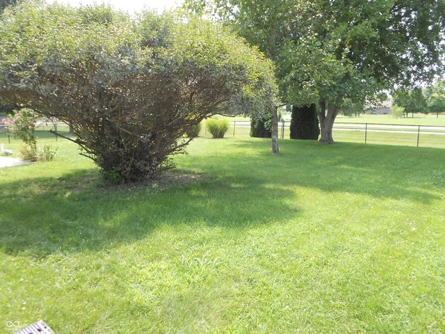 4140 S Danita Court S, New Palestine, IN 46163