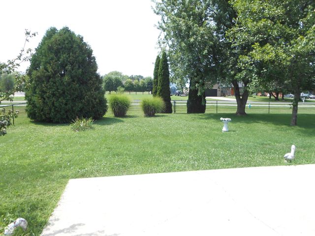 4140 S Danita Court S, New Palestine, IN 46163