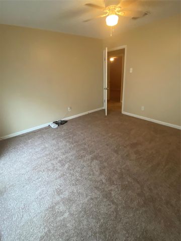 1711 Canary Circle, League City, TX 77573