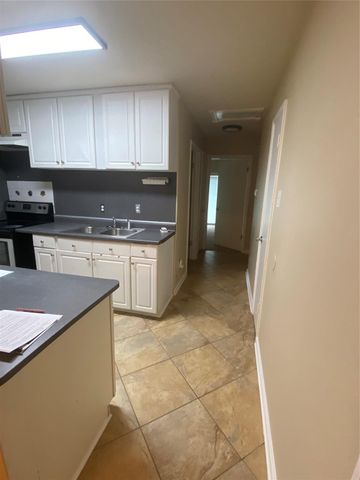 1711 Canary Circle, League City, TX 77573