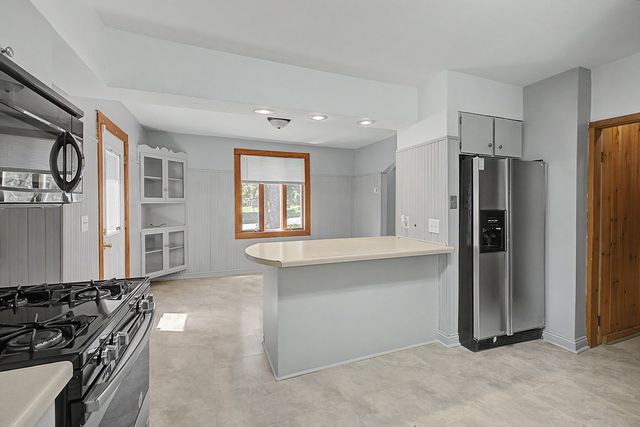 502 Park Street, Duluth, MN 55803