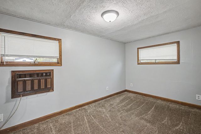 502 Park Street, Duluth, MN 55803