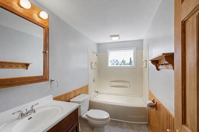 502 Park Street, Duluth, MN 55803