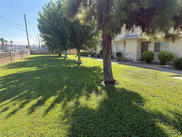 4914 Larkspur Street, Las Vegas, NV 89120