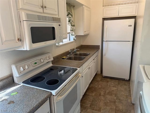 4914 Larkspur Street, Las Vegas, NV 89120