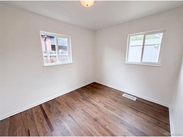 3570 Newport St, Denver, CO 80207