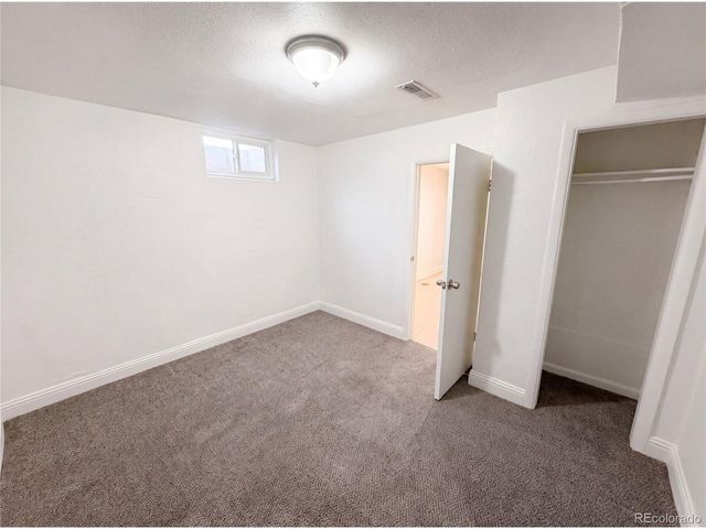 3570 Newport St, Denver, CO 80207