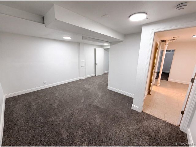 3570 Newport St, Denver, CO 80207