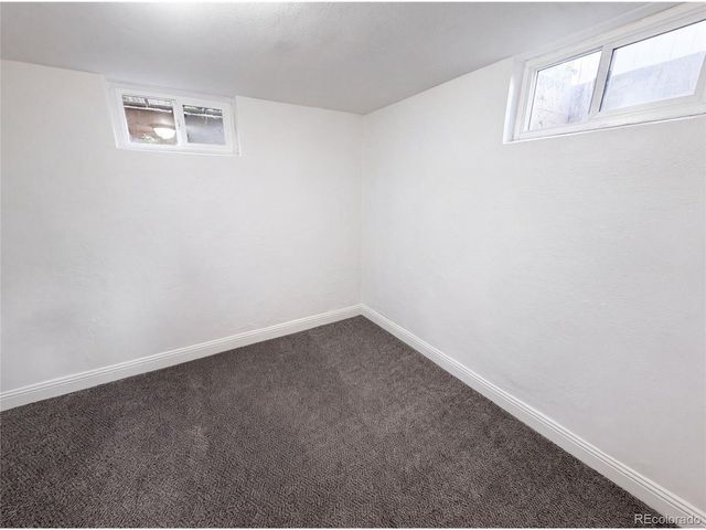 3570 Newport St, Denver, CO 80207