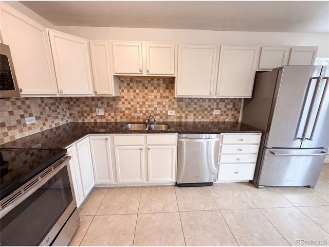 3570 Newport St, Denver, CO 80207