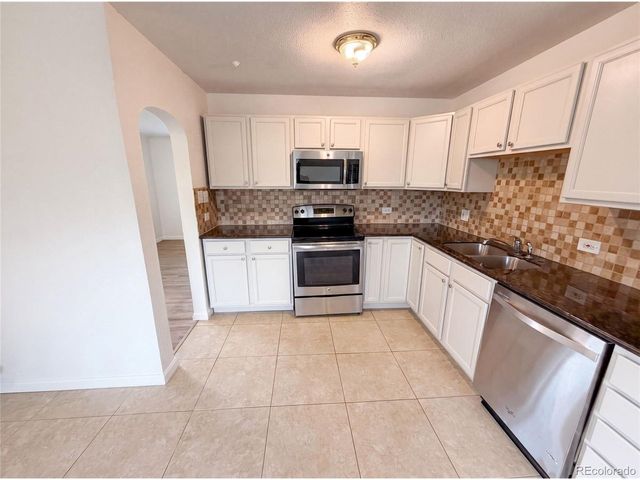 3570 Newport St, Denver, CO 80207