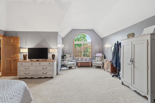 2573 Wimbledon Park Boulevard, Toledo, OH 43617