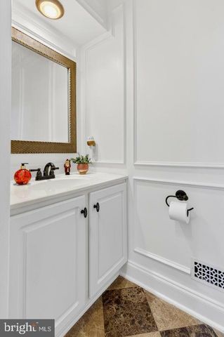 1098 STILLWOOD CIR, Lititz, PA 17543