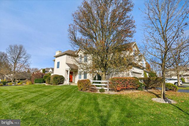 1098 STILLWOOD CIR, Lititz, PA 17543