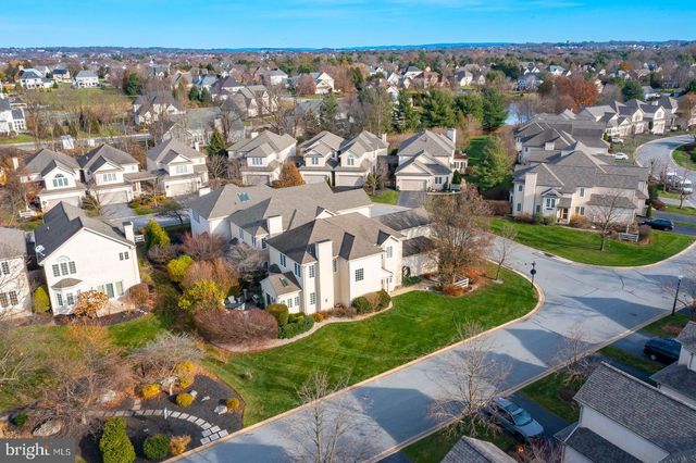 1098 STILLWOOD CIR, Lititz, PA 17543