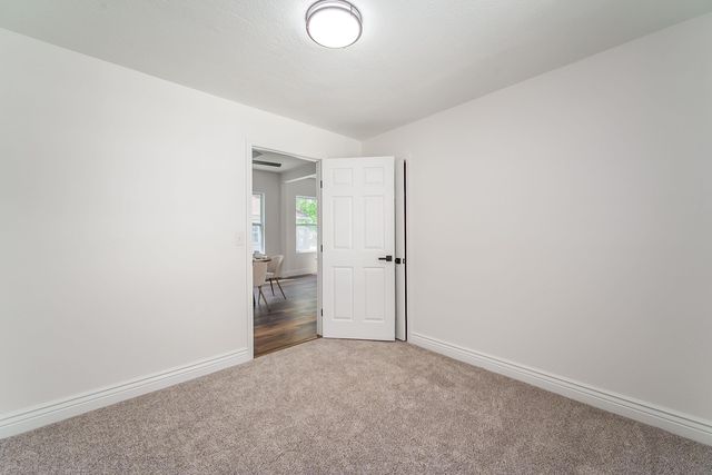 330 N Ash St, Wichita, KS 67214
