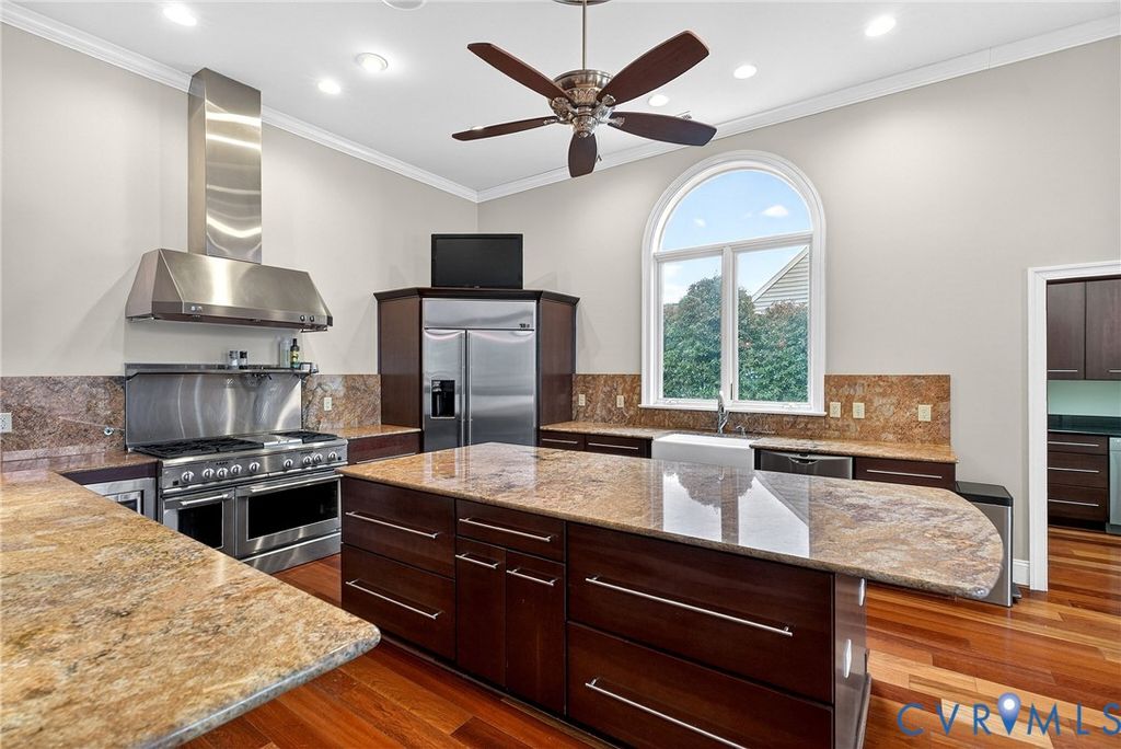 4216 Haymarket Ln, Williamsburg, VA 23188