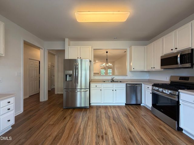803 Knightsborough Way, Apex, NC 27502