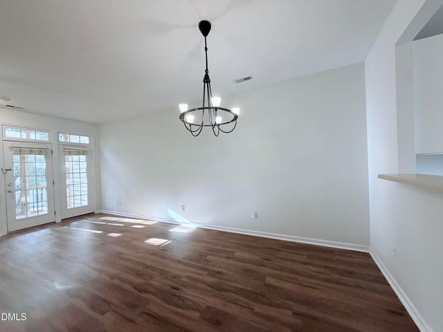 803 Knightsborough Way, Apex, NC 27502