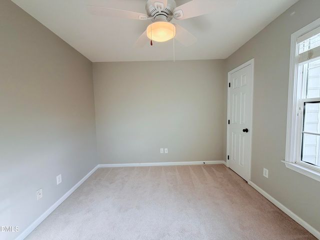 803 Knightsborough Way, Apex, NC 27502