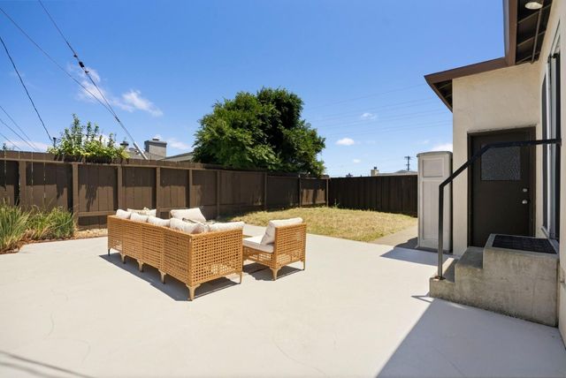 124 Lacrosse Avenue, South San Francisco, CA 94080