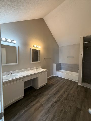 4307 Scarsdale Lane, Dallas, TX 75227