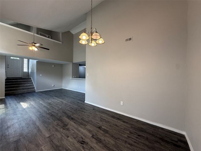 4307 Scarsdale Lane, Dallas, TX 75227