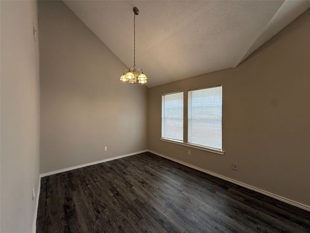 4307 Scarsdale Lane, Dallas, TX 75227