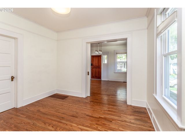 1230 Se 32ND Pl, Portland, OR 97214