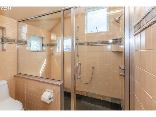 1230 Se 32ND Pl, Portland, OR 97214