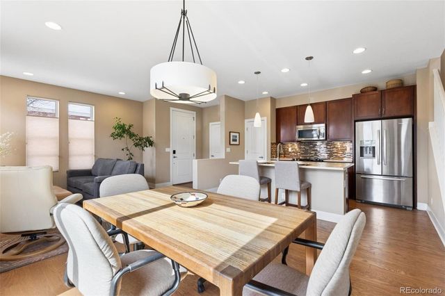 570 S Vance Street, Lakewood, CO 80226