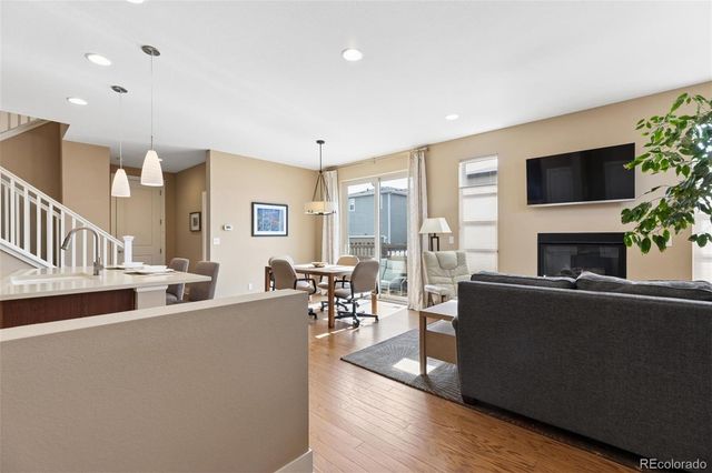 570 S Vance Street, Lakewood, CO 80226