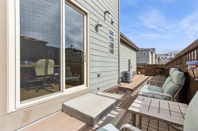 570 S Vance Street, Lakewood, CO 80226