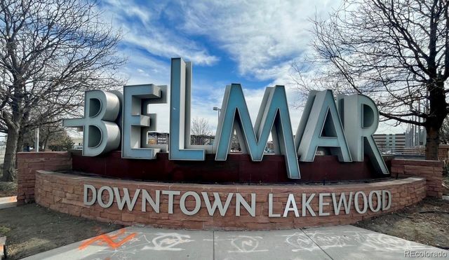 570 S Vance Street, Lakewood, CO 80226