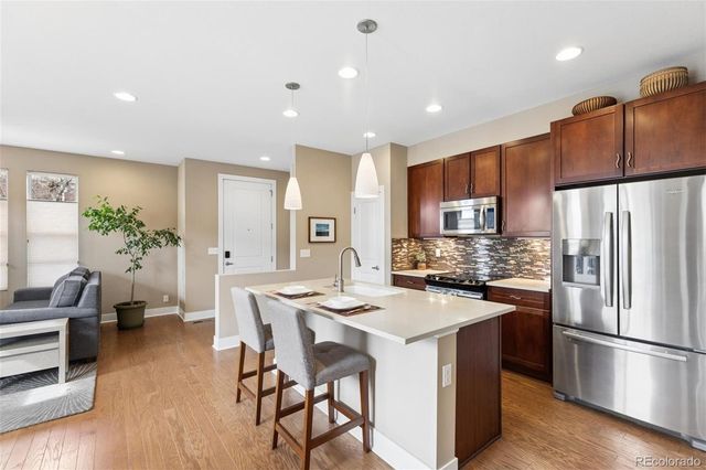 570 S Vance Street, Lakewood, CO 80226