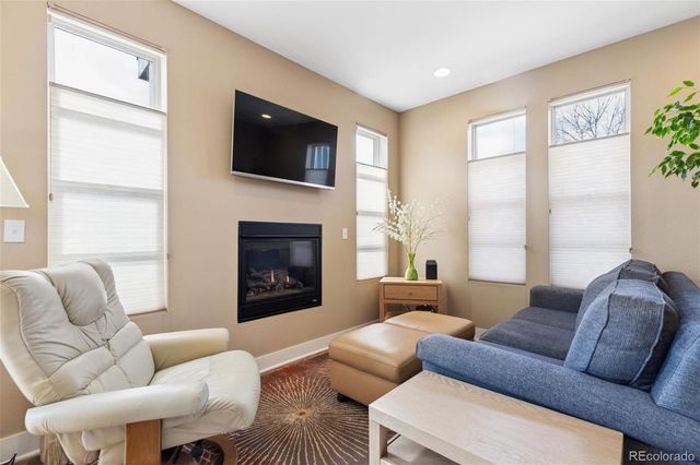 570 S Vance Street, Lakewood, CO 80226