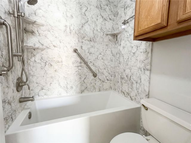 12300 Brookglade Circle 133, Houston, TX 77099