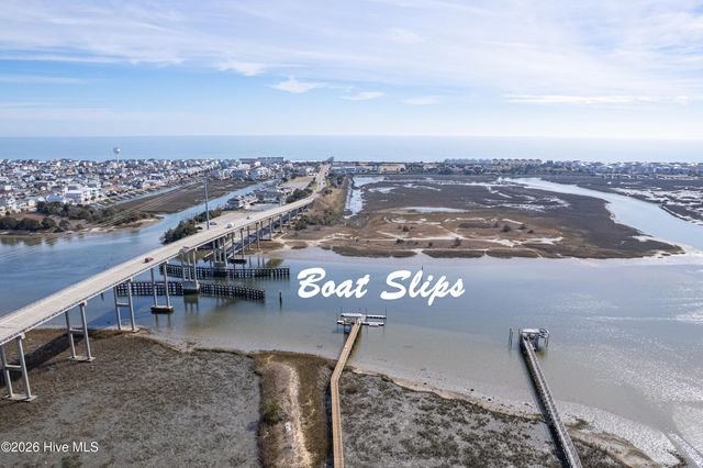 6273 Maritime Way SW, Ocean Isle Beach, NC 28469