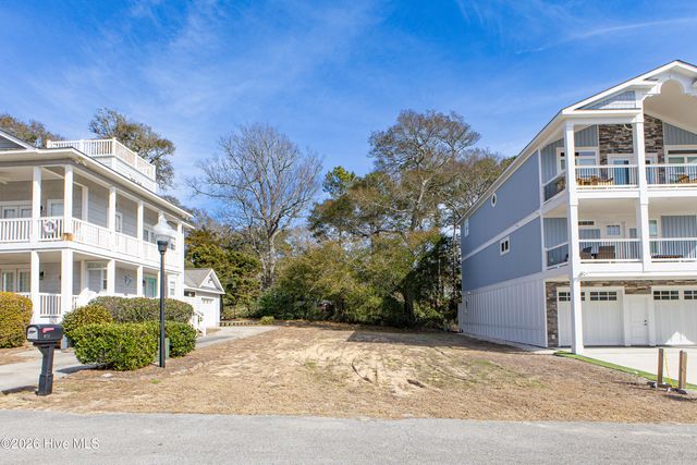 6273 Maritime Way SW, Ocean Isle Beach, NC 28469