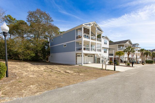 6273 Maritime Way SW, Ocean Isle Beach, NC 28469