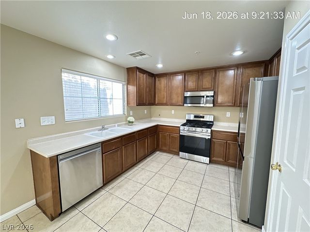 637 Lucky Pine Street, Henderson, NV 89002