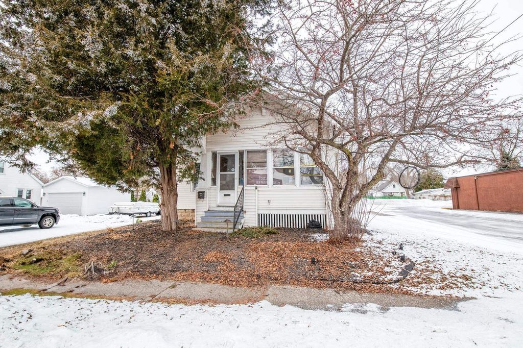 202 IRENE STREET, Green Bay, WI 54302
