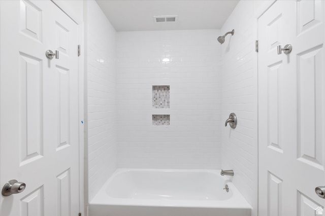 2078 E SPRING OAKS DR, Springville, UT 84663