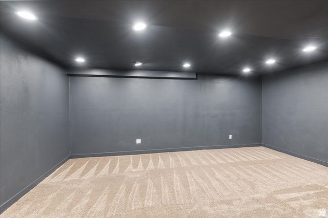 2078 E SPRING OAKS DR, Springville, UT 84663