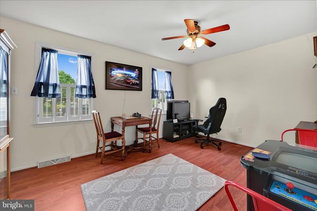 507 CREST CIR, Mohnton, PA 19540