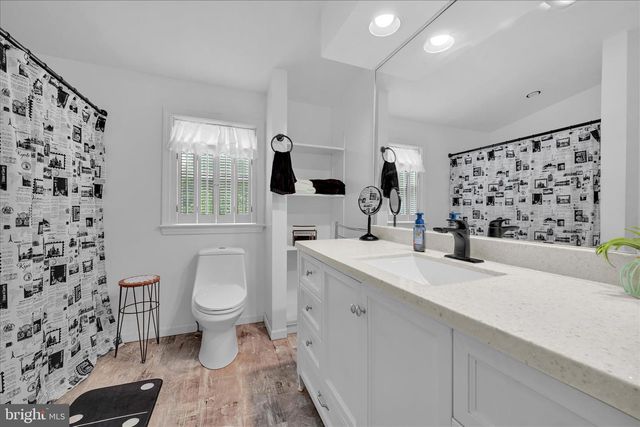 507 CREST CIR, Mohnton, PA 19540