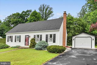 507 CREST CIR, Mohnton, PA 19540