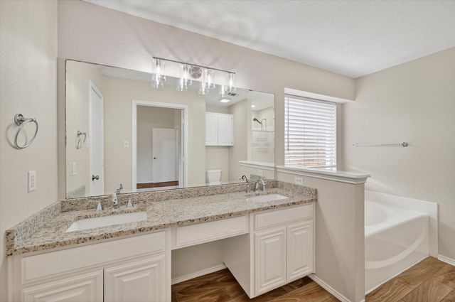 548 Marybeth Drive, Burleson, TX 76028